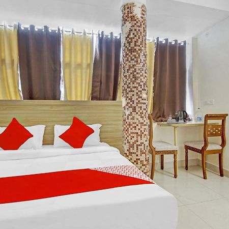 גאזיאבאד Oyo Flagship 80772 Hotel The Grand Rdc מראה חיצוני תמונה